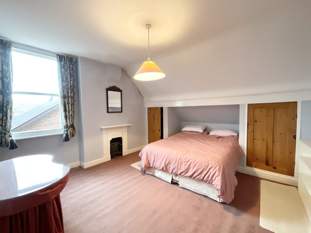 Oulton Road, Stone, ST15