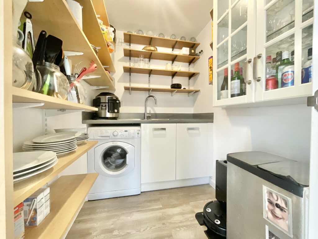 Wheelwright Drive, Eccleshall, ST21