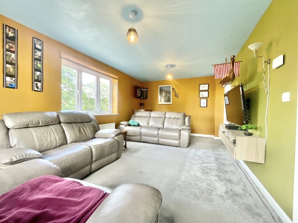 Wheelwright Drive, Eccleshall, ST21