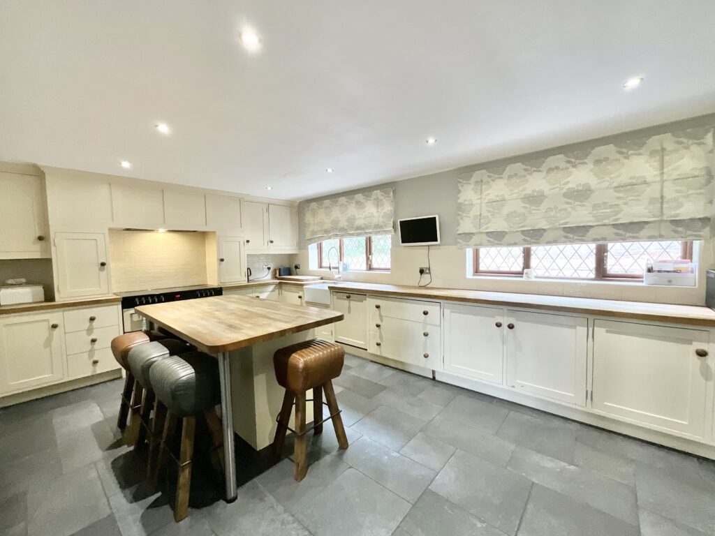 Prince George Street, Cheadle, ST10