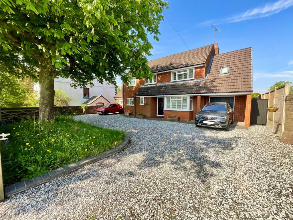 Windmill Hill, Rough Close, ST3
