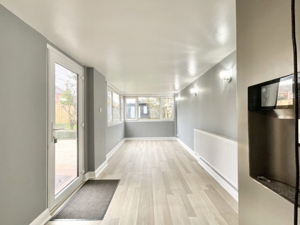 Mill Grove, Cheadle, ST10