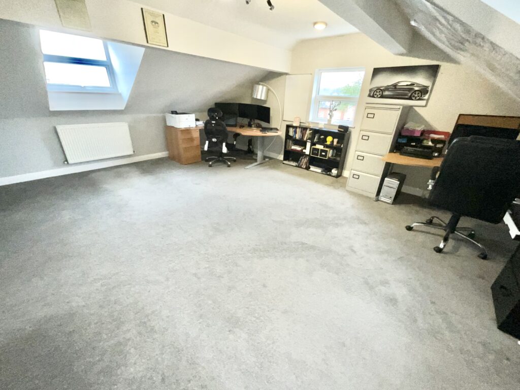 Moss Lane, Yarnfield, ST15