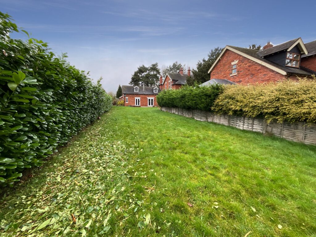 Moss Lane, Yarnfield, ST15