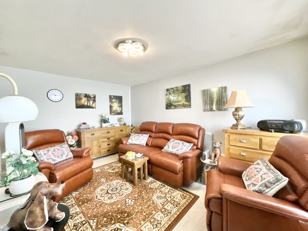 Cedar Close, Cheadle, ST10