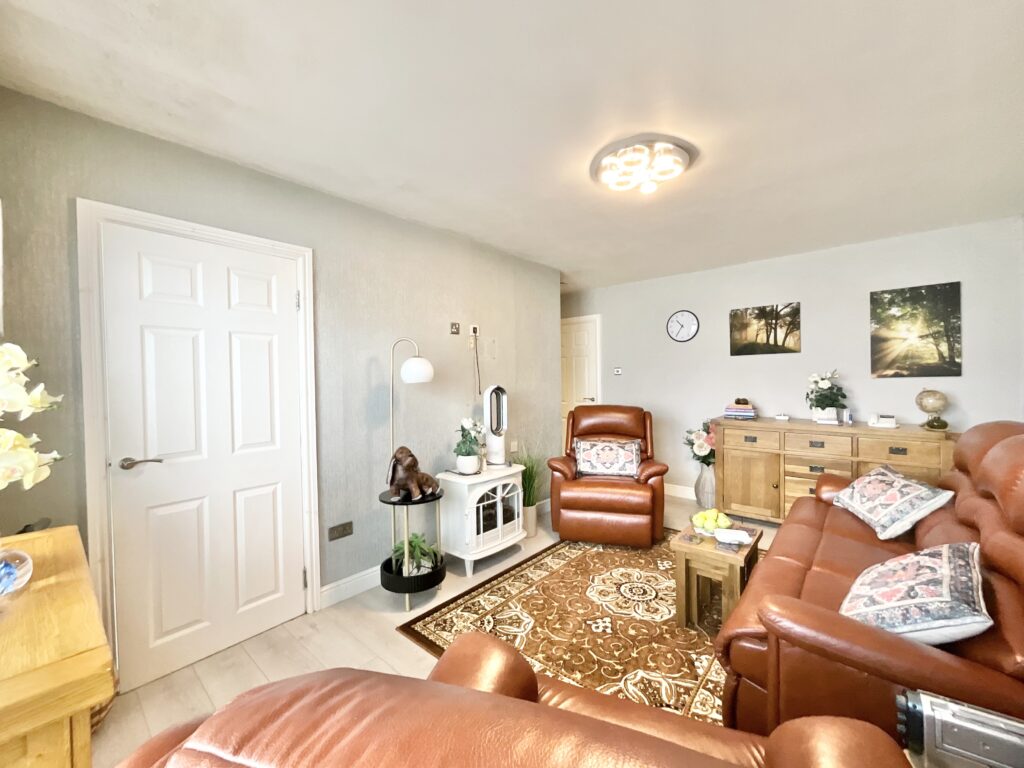 Cedar Close, Cheadle, ST10