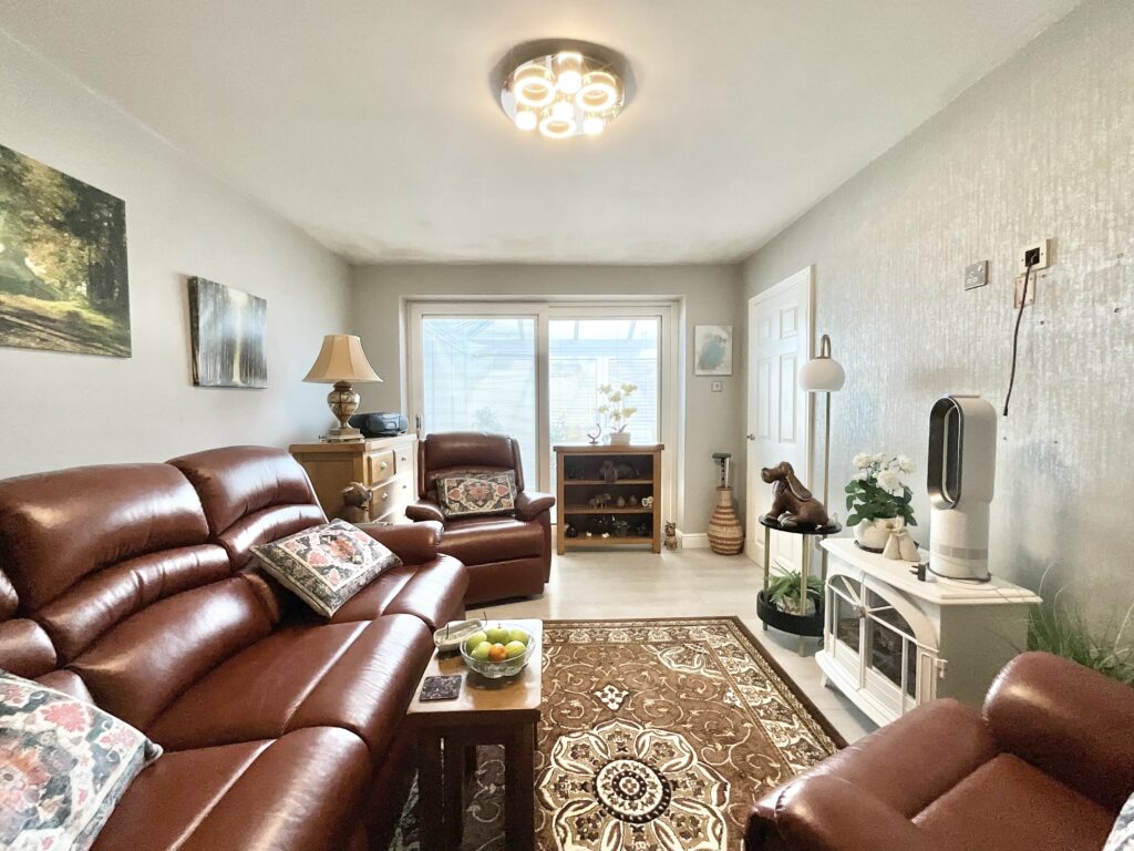 Cedar Close, Cheadle, ST10