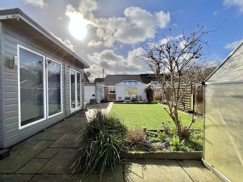 Cedar Close, Cheadle, ST10