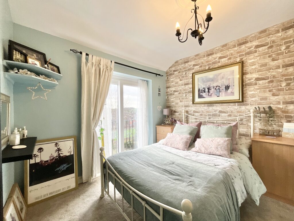 High Street, Kingsley, ST10