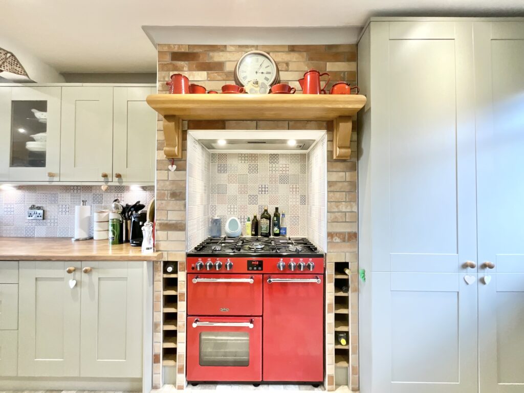 High Street, Kingsley, ST10