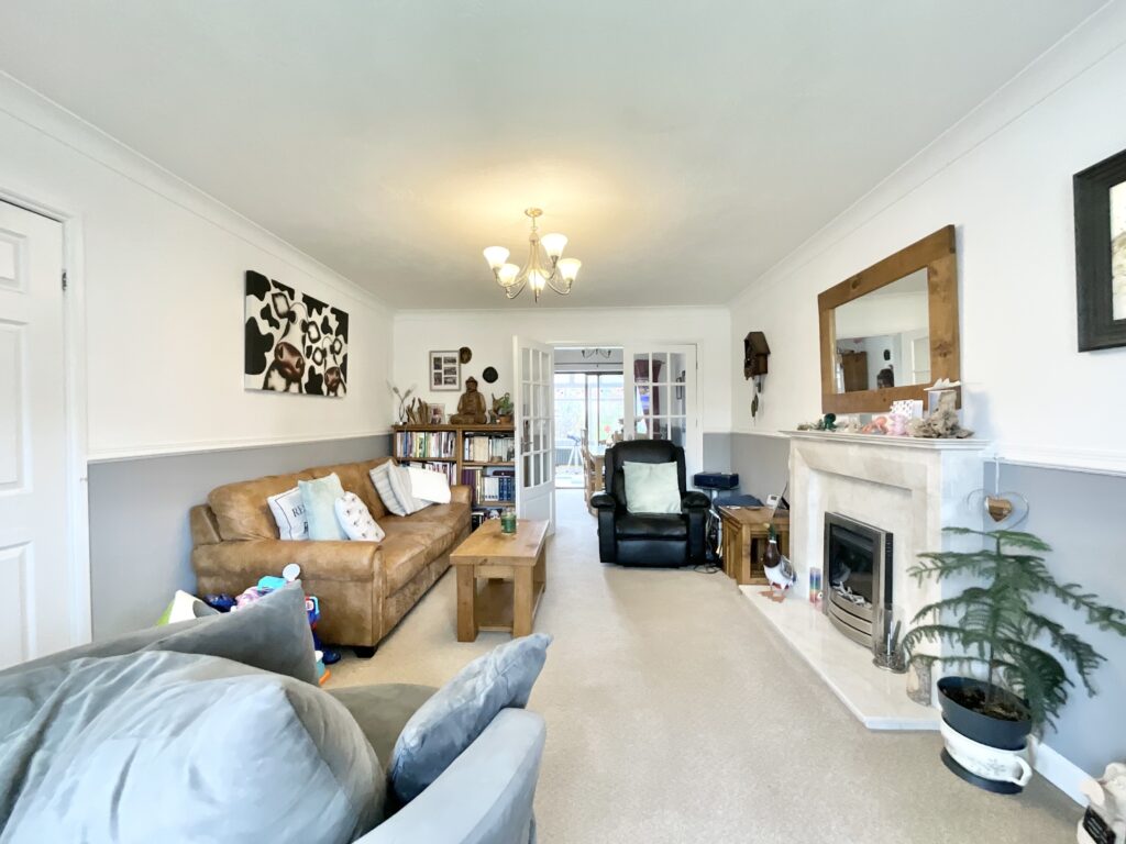 Woodruff Close, Packmoor, ST7