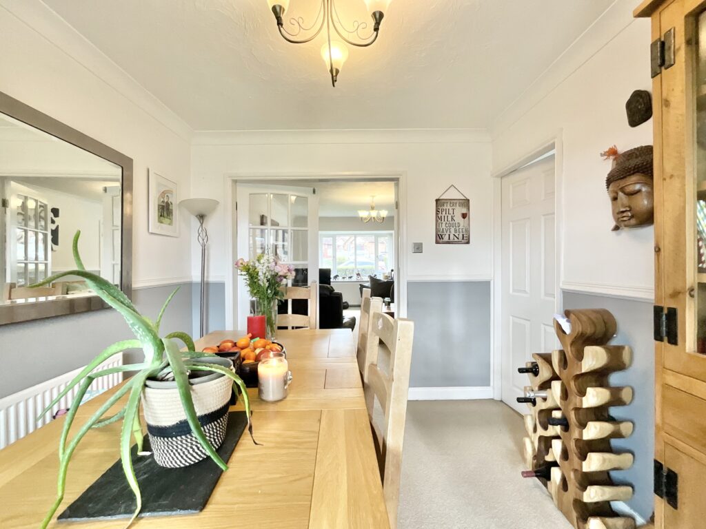 Woodruff Close, Packmoor, ST7