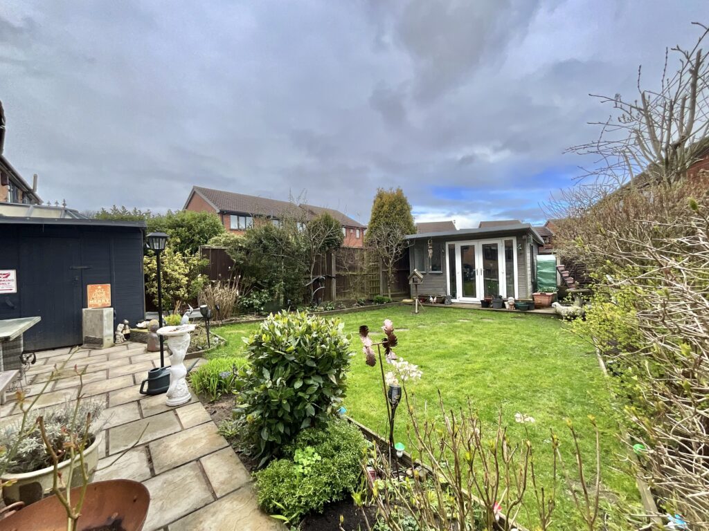 Woodruff Close, Packmoor, ST7