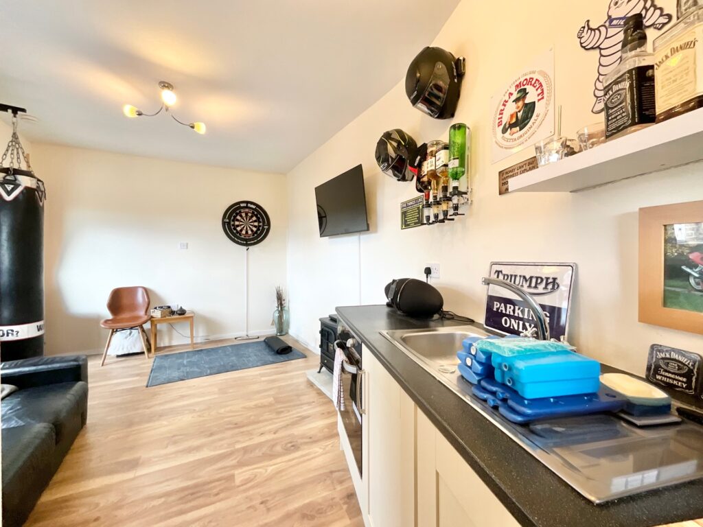 High Street, Kingsley, ST10