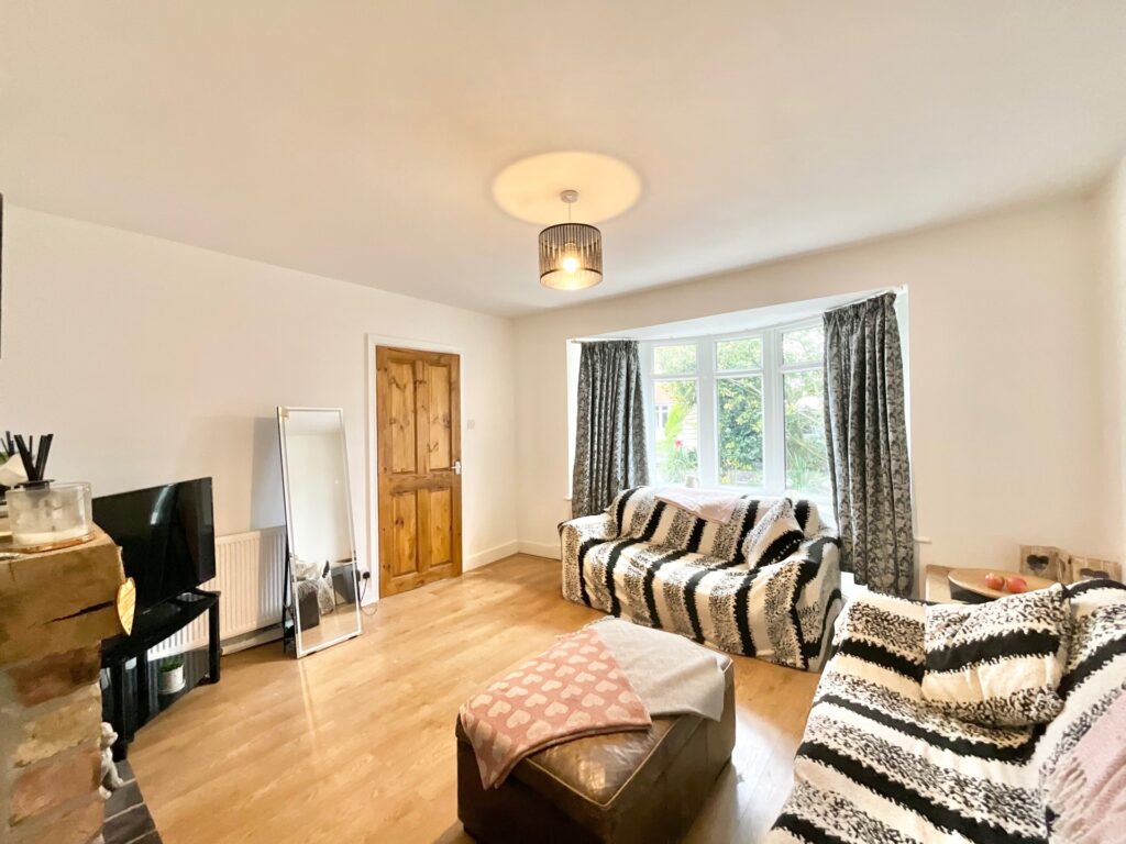 Cranberry Avenue, Checkley, ST10