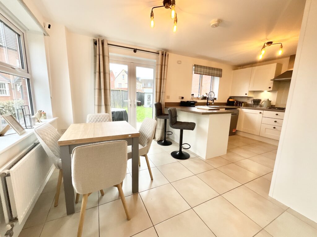 Whimbrel Park, Stafford, ST16