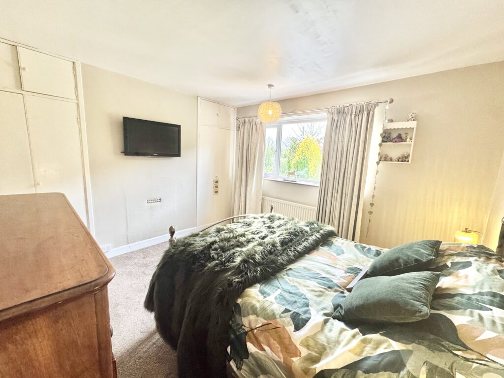 South Road, Cold Meece, ST15