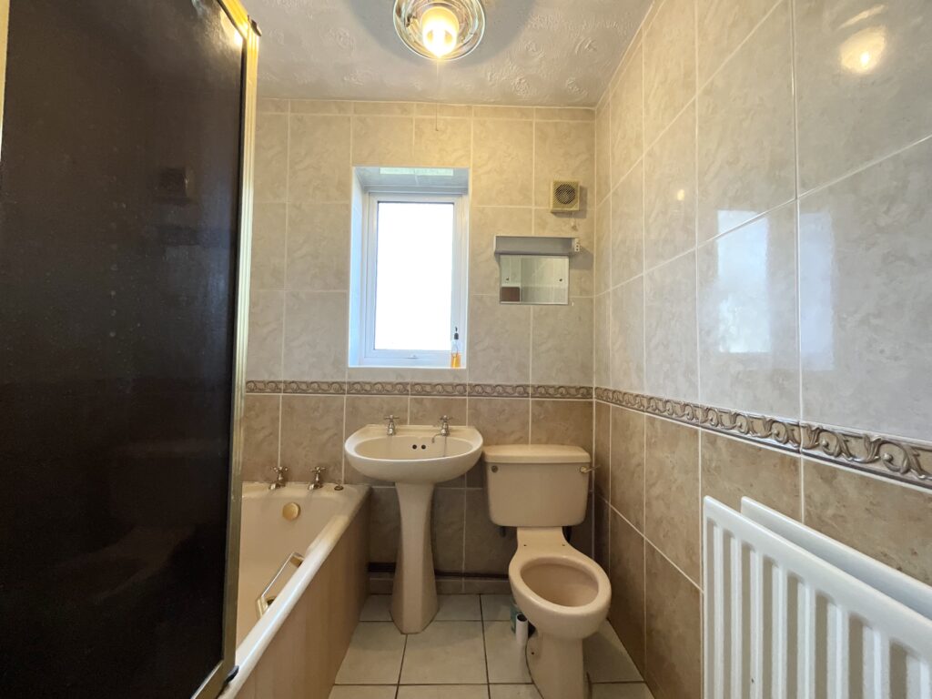 Meadow Way, Tean, ST10