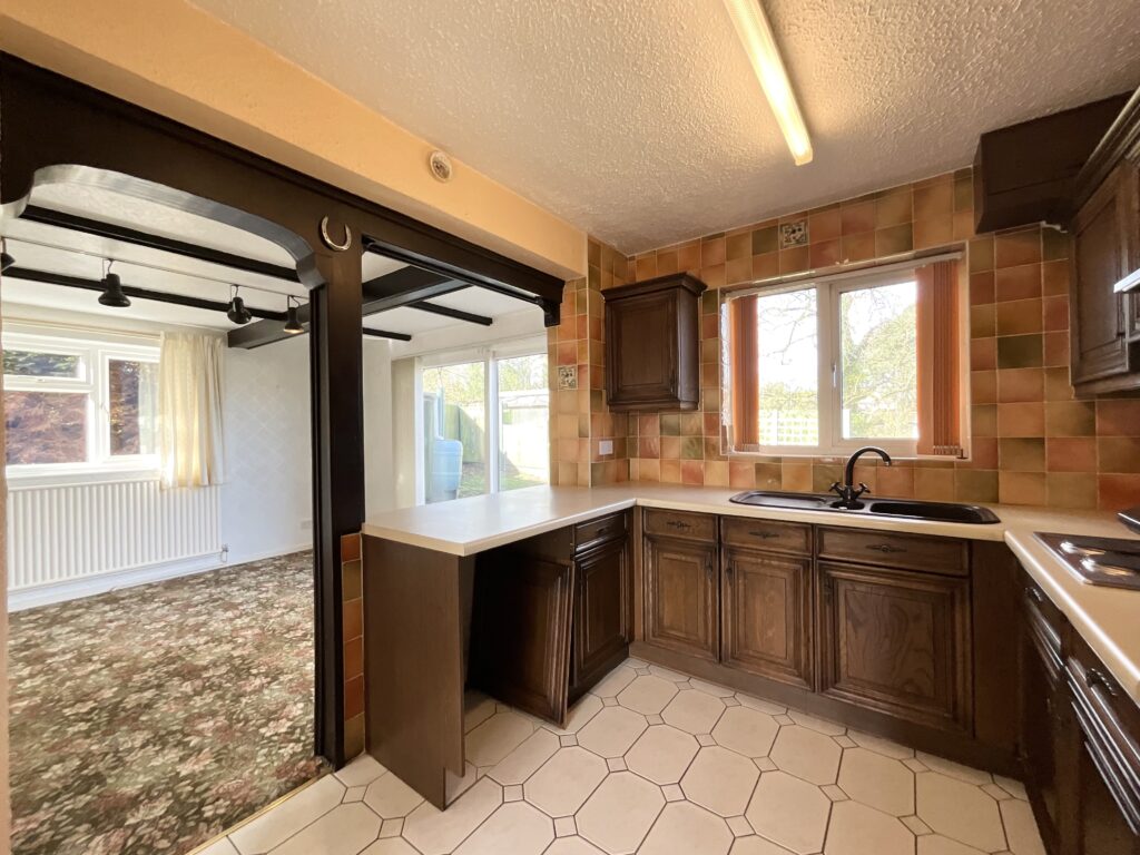 Meadow Way, Tean, ST10