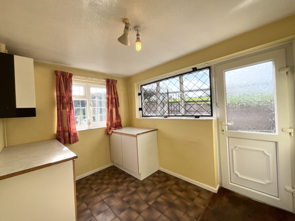 Meadow Way, Tean, ST10