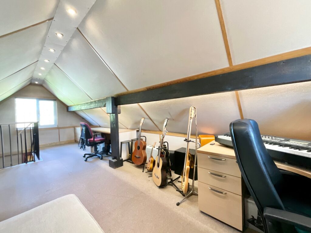 Adamthwaite Drive, Blythe Bridge, ST11