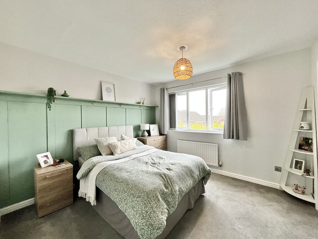 Farnworth Road, Stoke-On-Trent, ST3