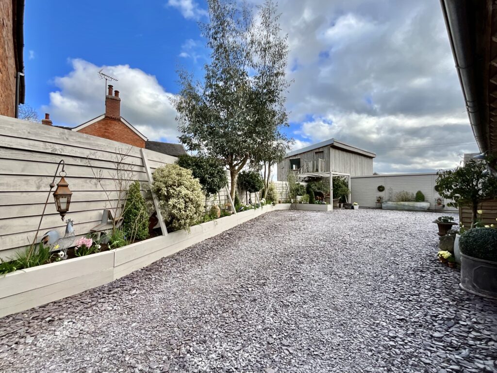Duck Paddle Barn, Duck Paddle Farm, ST10