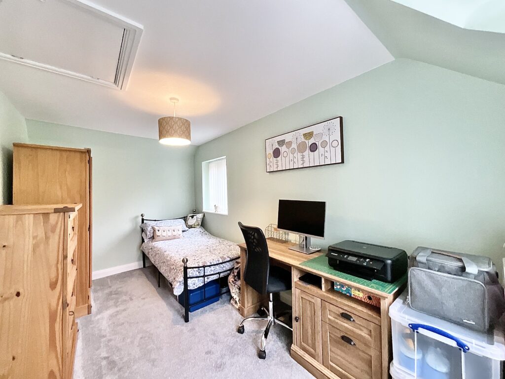 Chapel Street, Kingsley, ST10