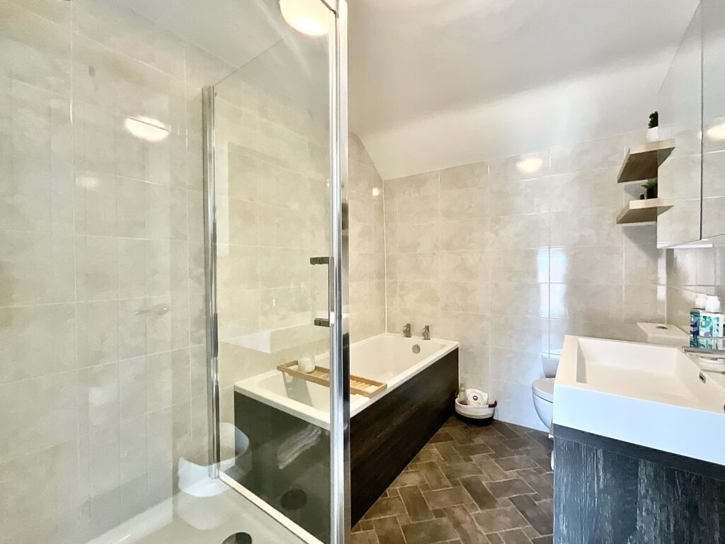 Chapel Street, Kingsley, ST10