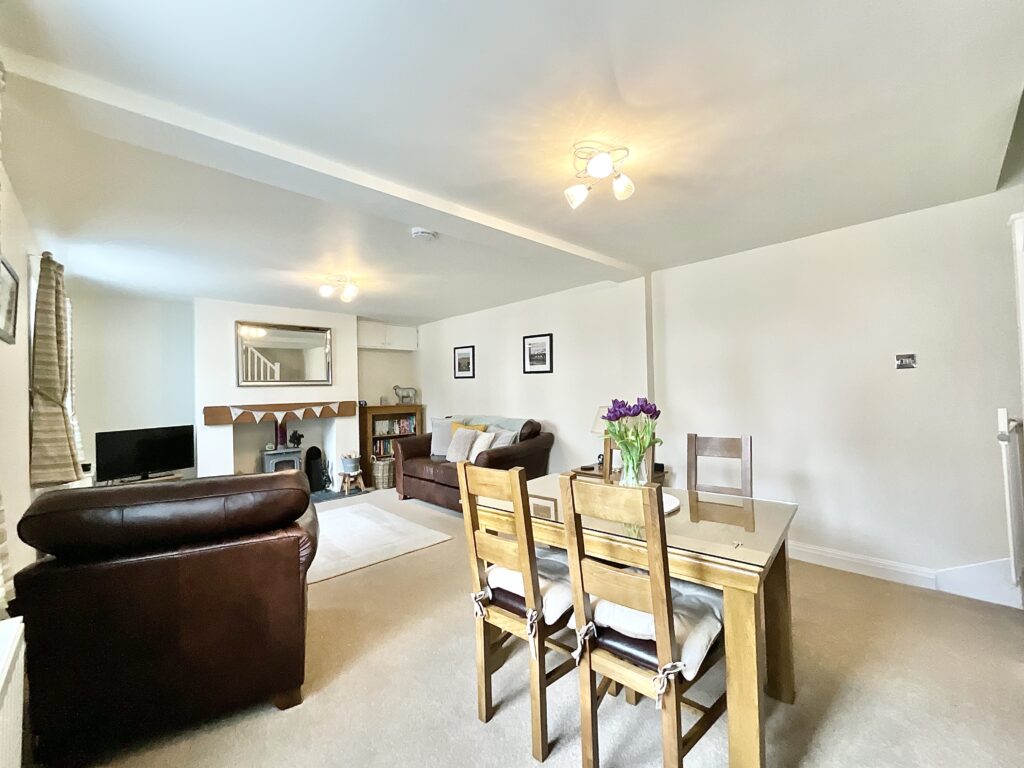 Chapel Street, Kingsley, ST10