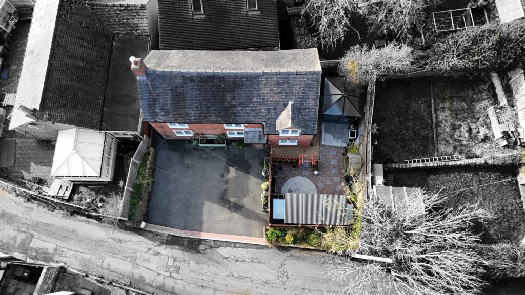 Chapel Street, Kingsley, ST10