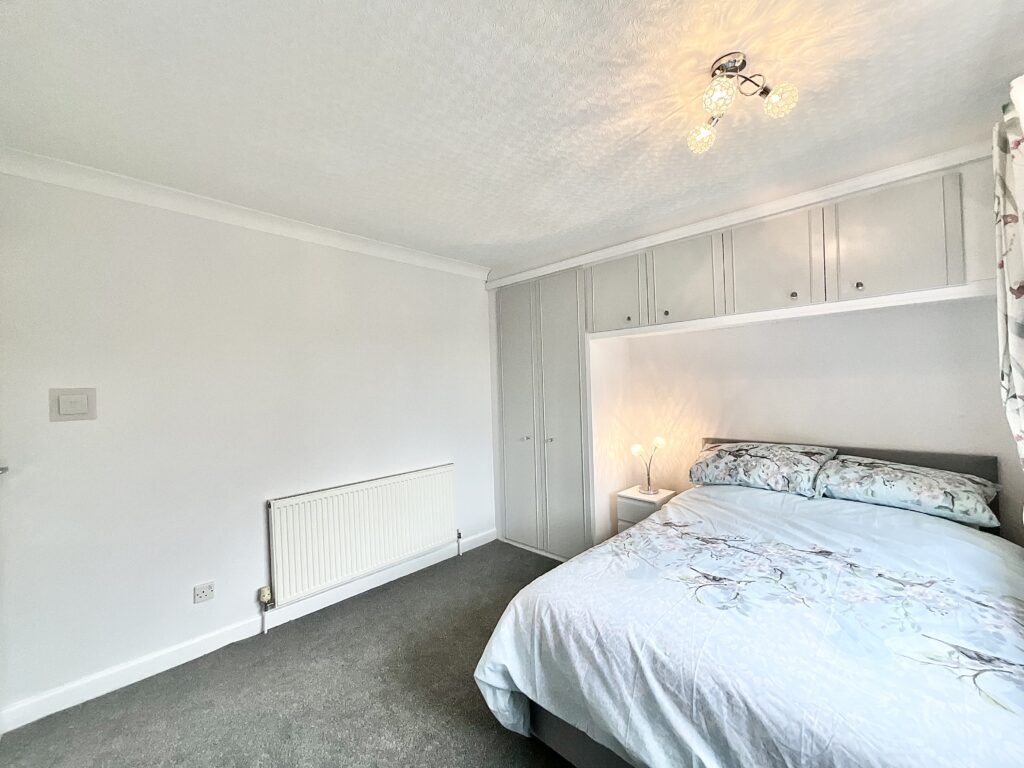 Riverside Road, Tean, ST10