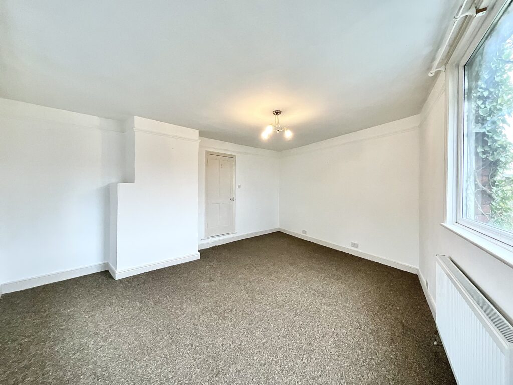 Cheadle Road, Uttoxeter, ST14