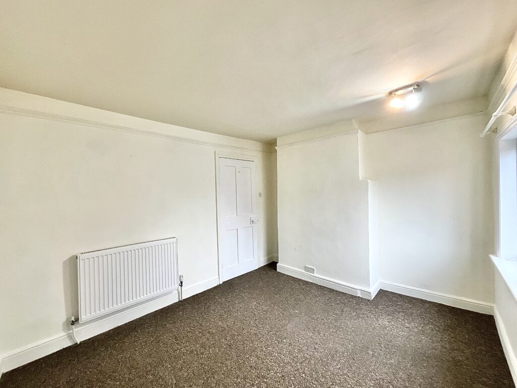 Cheadle Road, Uttoxeter, ST14