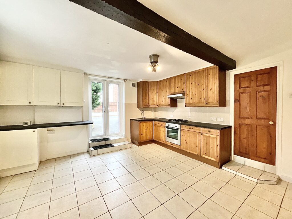 Cheadle Road, Uttoxeter, ST14