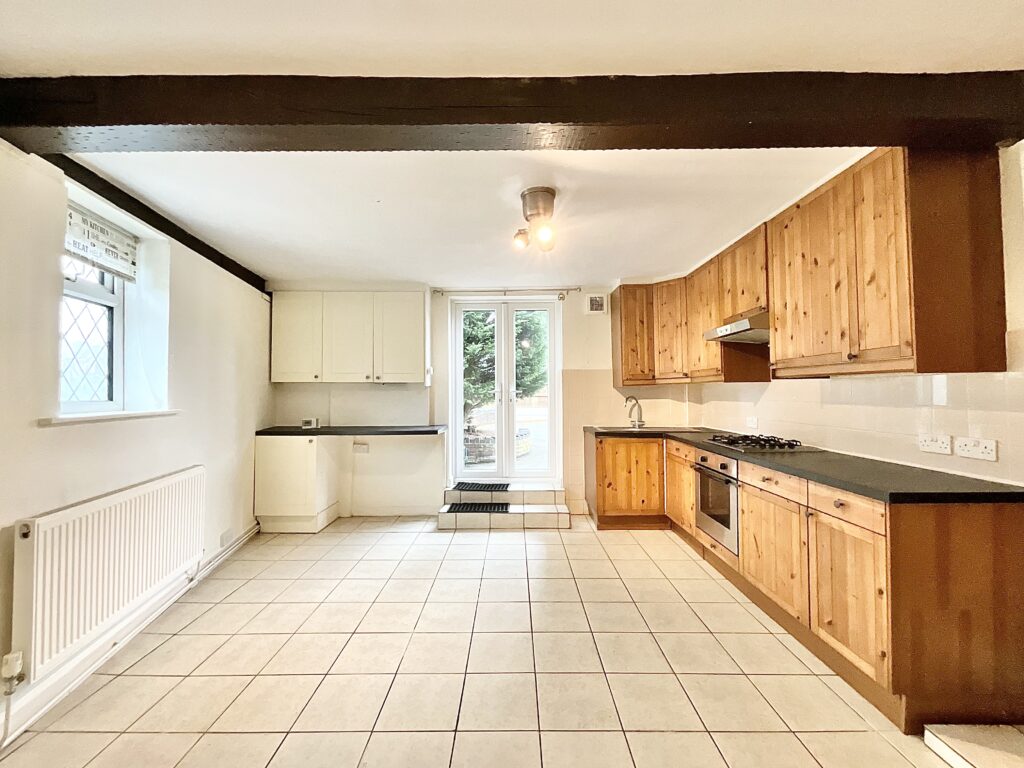 Cheadle Road, Uttoxeter, ST14