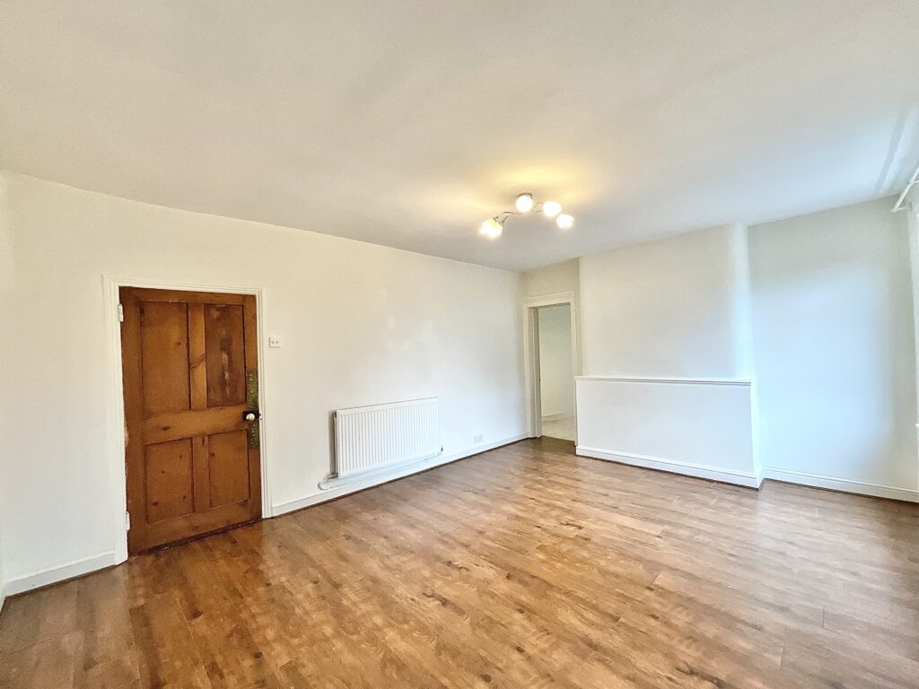 Cheadle Road, Uttoxeter, ST14