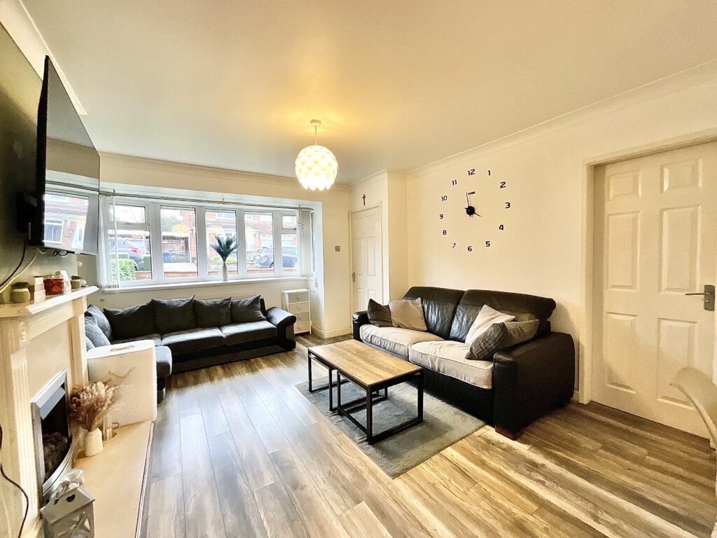 Southborough Crescent, Stoke-On-Trent, ST6