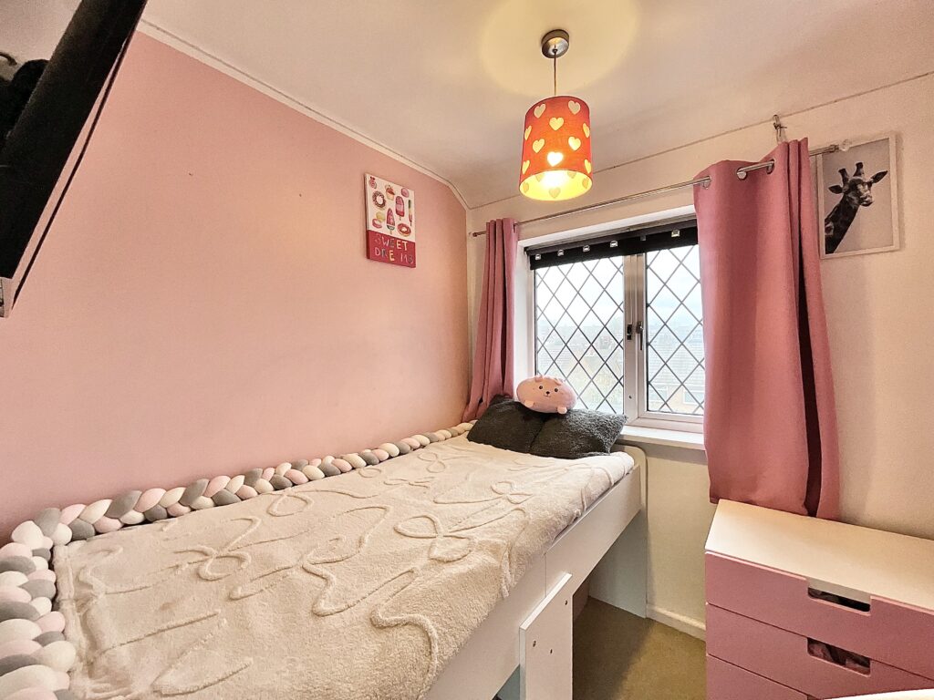 Southborough Crescent, Stoke-On-Trent, ST6