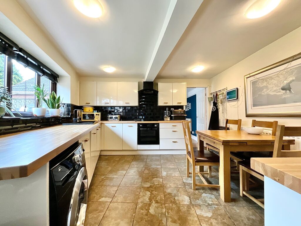 Ashbourne Road, Cheadle, ST10