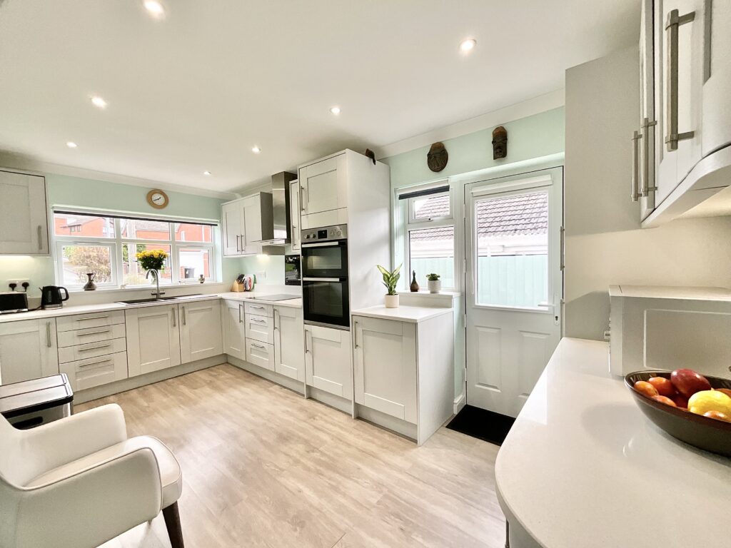 Kenley Avenue, Endon, ST9