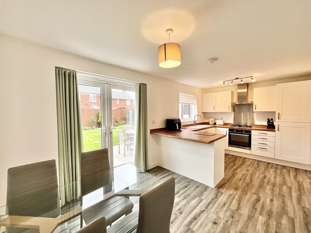 Blackstone Close, Cheadle, ST10