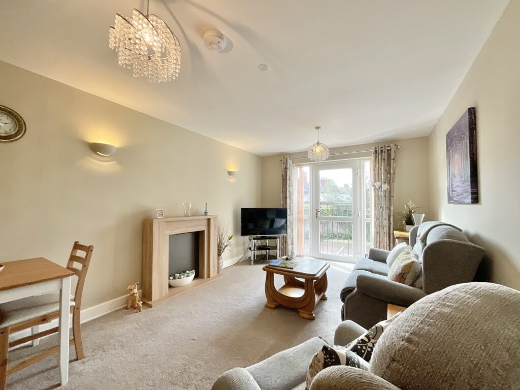 Queens Drive, Mill House Queens Drive, CW5