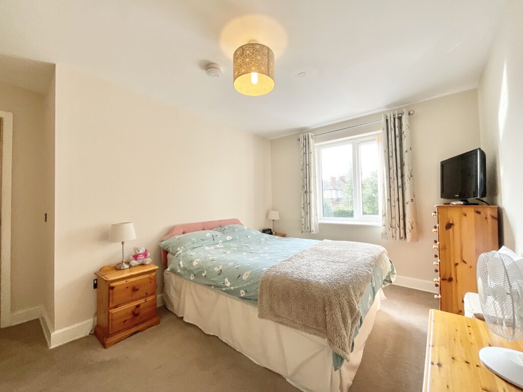 Queens Drive, Mill House Queens Drive, CW5