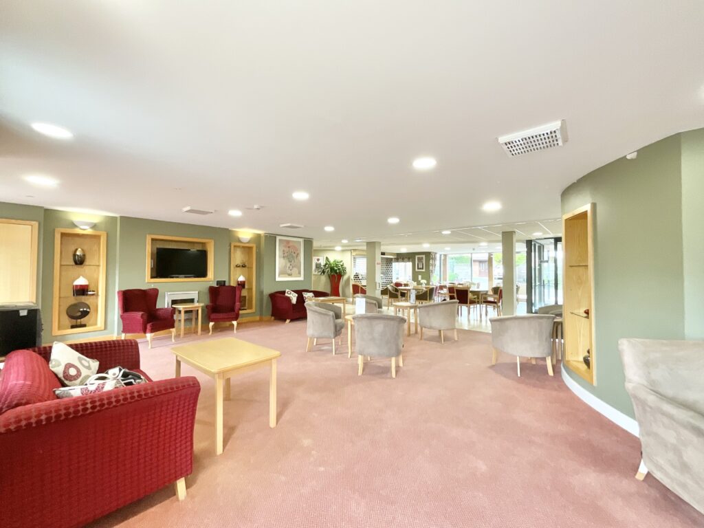 Queens Drive, Mill House Queens Drive, CW5