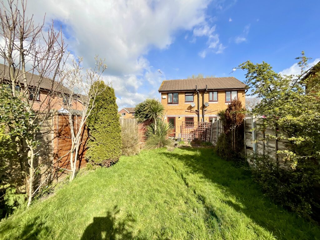 Kestrel Drive, Crewe, CW1