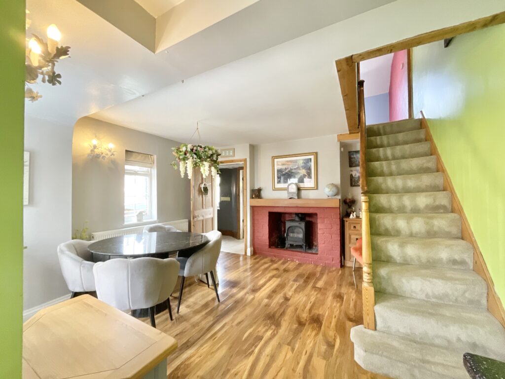 Main Road, Shavington, CW2