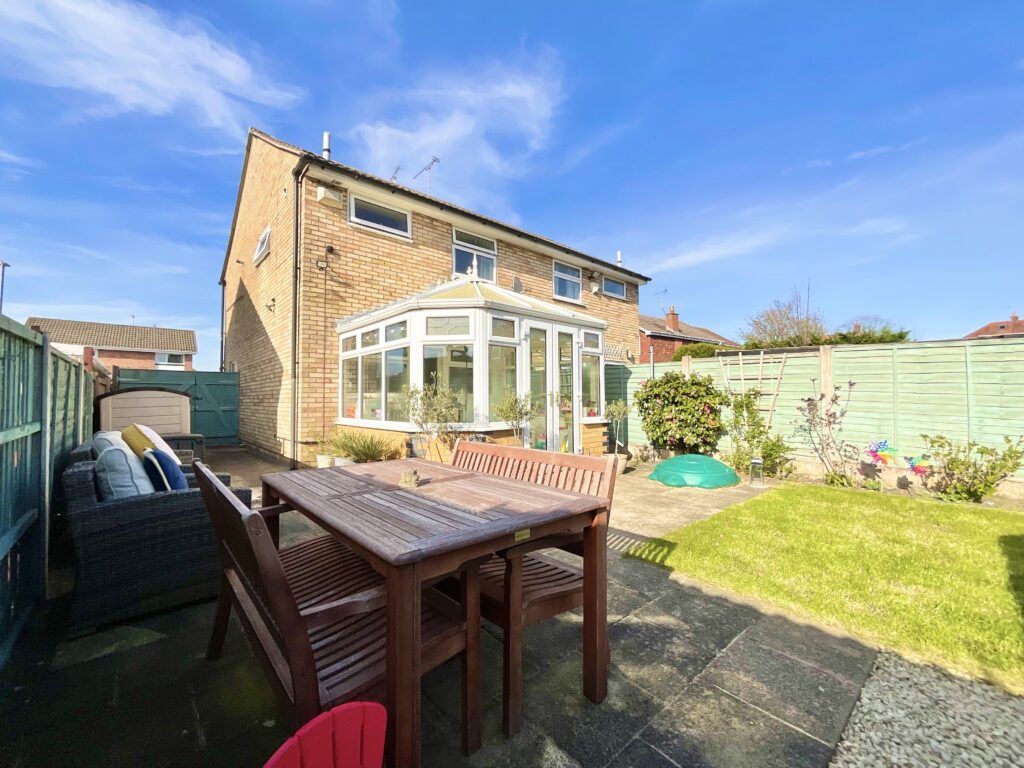 Ambleside Close, Wistaston, CW2