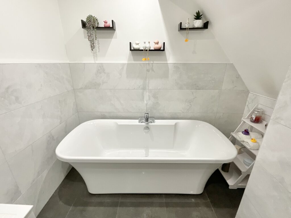 Kingsdown Close, Weston, CW2