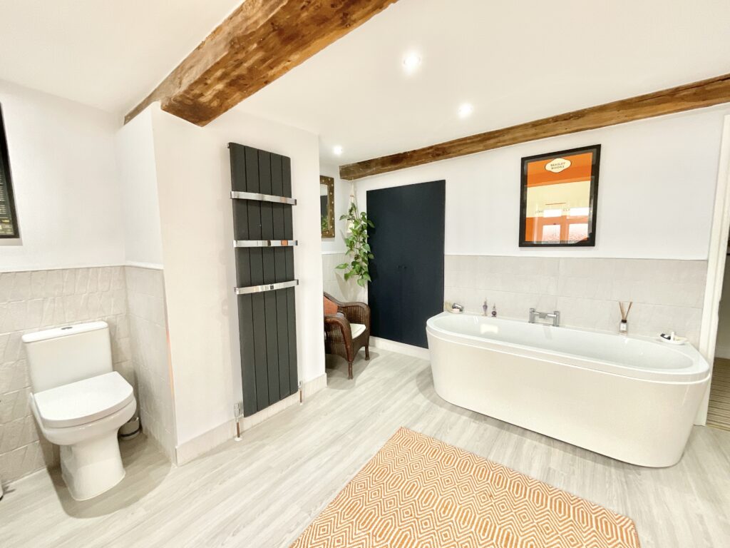 Walton Bank, Eccleshall, ST21